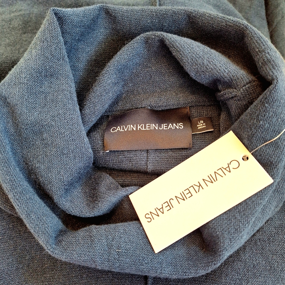NWT Calvin Klein Jeans Women's Sweater Size L - Picture 3 of 11